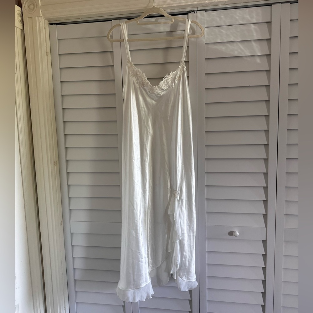 Linea Donatella White Lace-Trim Slip